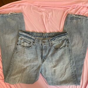 American Eagle Light Blue Denim Jeans
